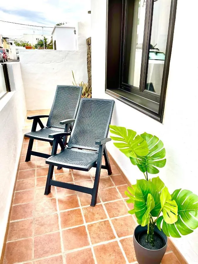 Luxury Suite Sea Front IV Playa Honda  0*, Playa Honda (Lanzarote) Spain