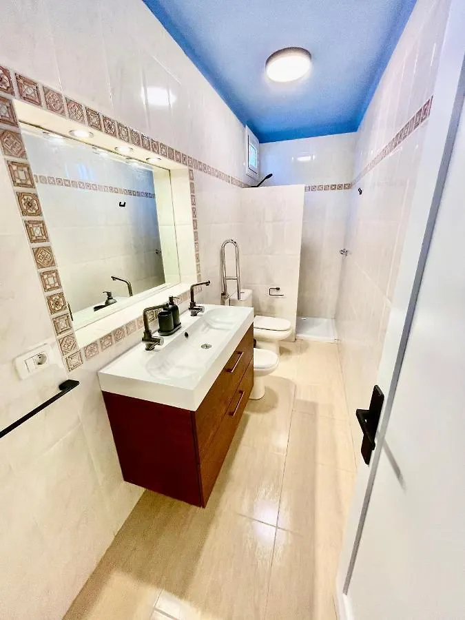 Luxury Suite Sea Front IV Playa Honda  Spain